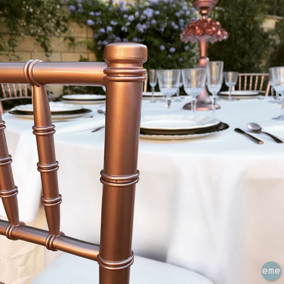 Alquiler de mesas y sillas para eventos
