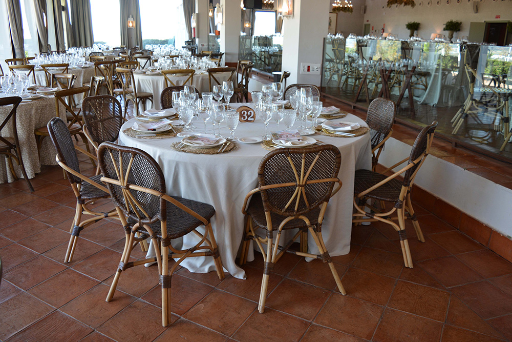 Silla Ratán Natural, alquila una silla con encanto para tu boda